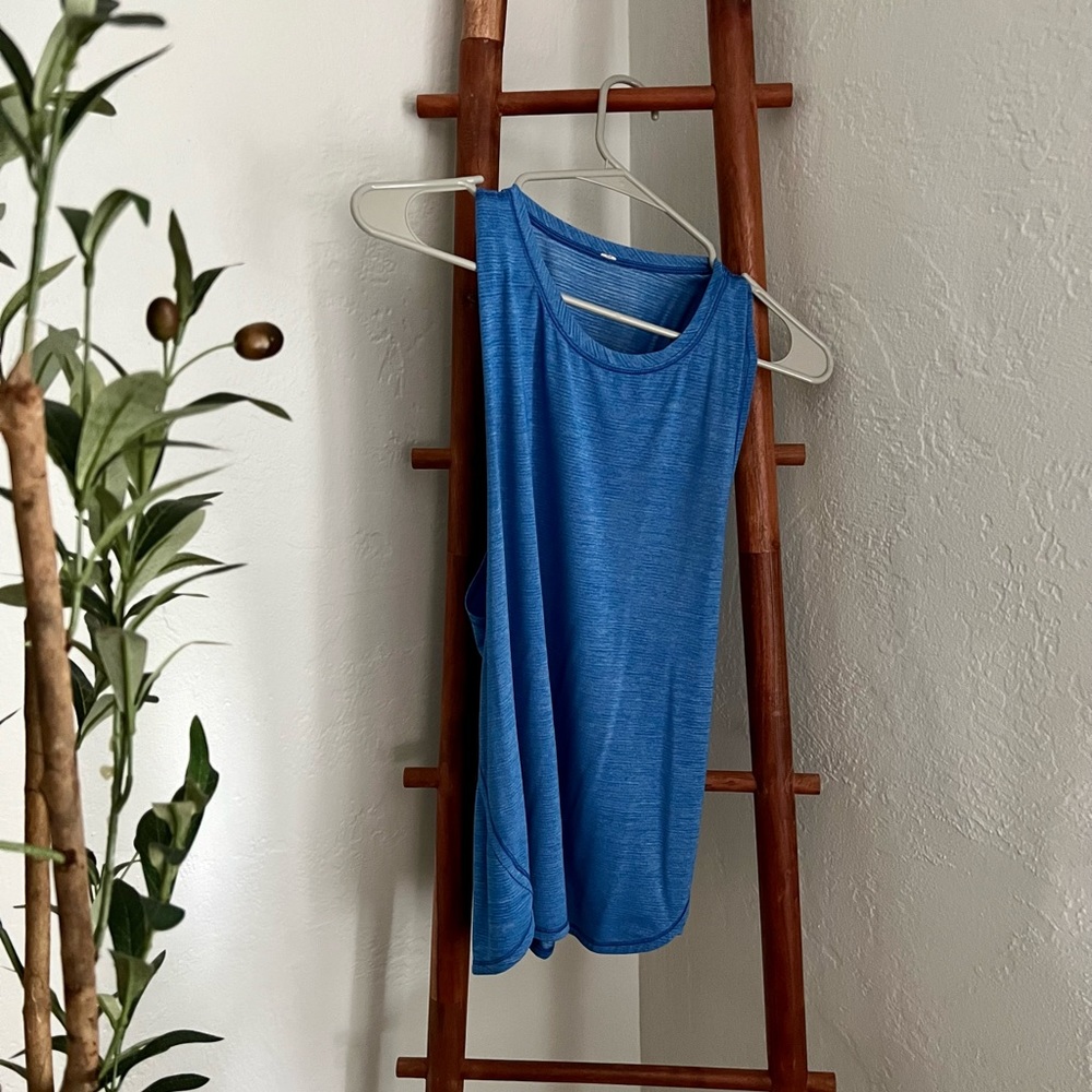 Lululemon Drifit Tank Top - Blue